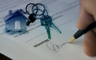 Prêt relais sans assurance : la solution pour senior et inassurable
