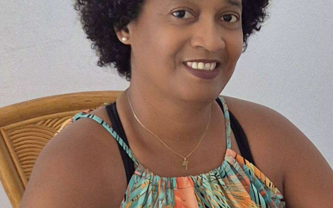 Rachat de crédits à La Réunion : Sandrine PANDIN, votre spécialiste locale