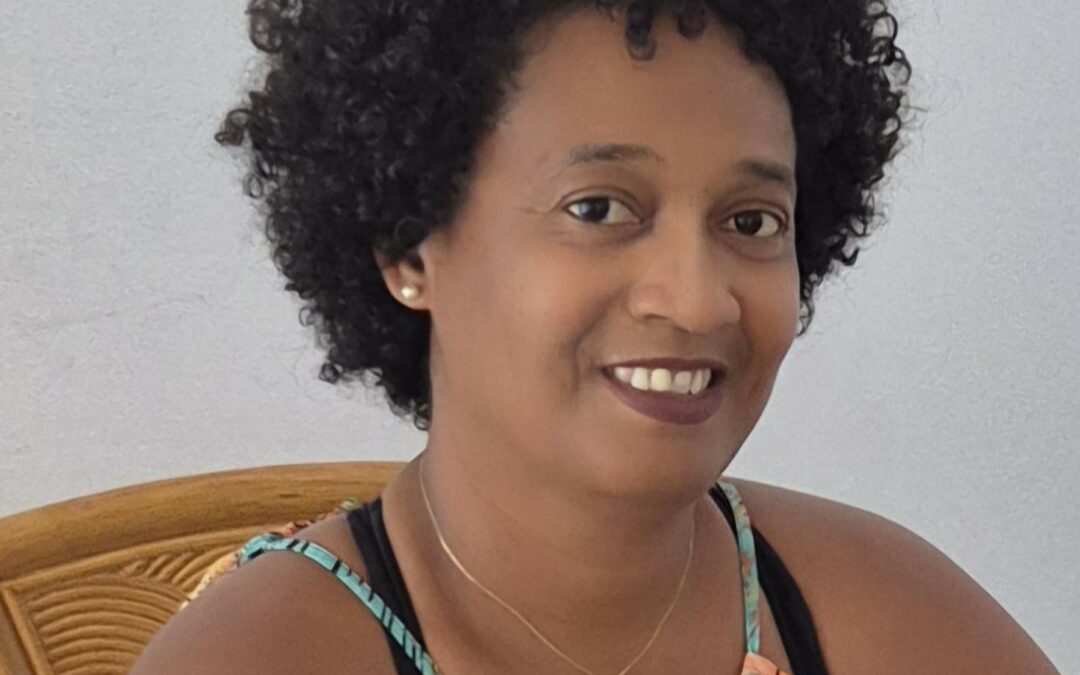 Rachat de crédits à La Réunion : Sandrine PANDIN, votre spécialiste locale